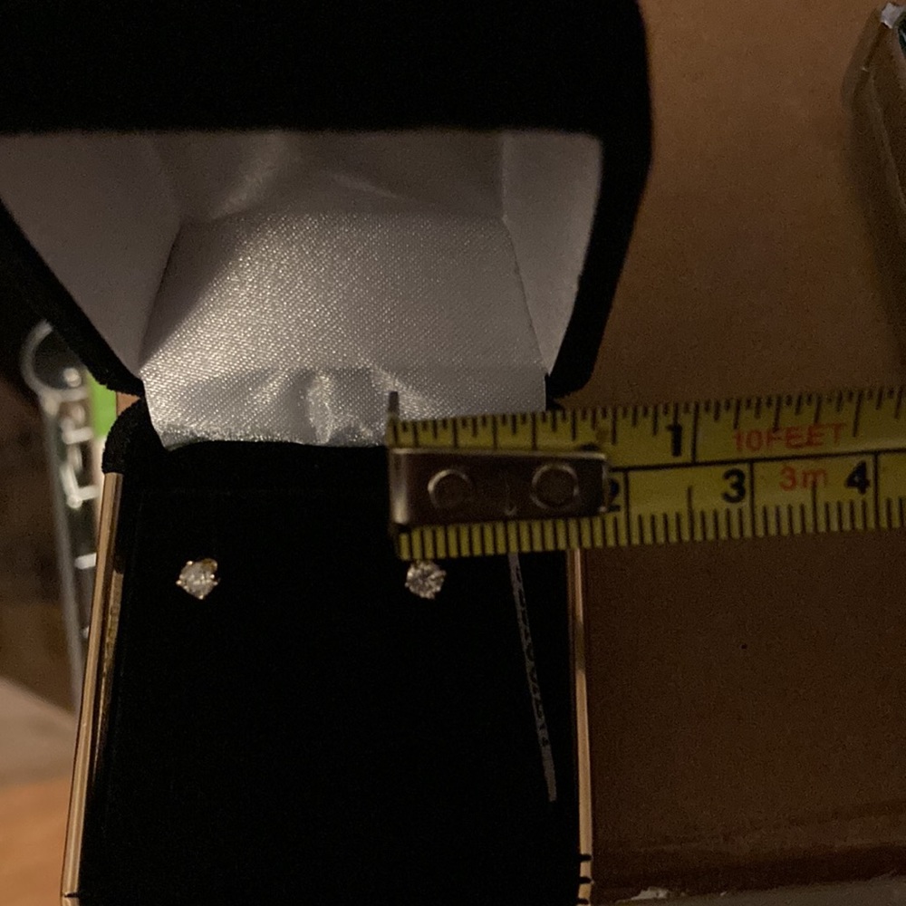.25 Round Cut 14K Diamond Stud Earrings - Picture 5 of 6